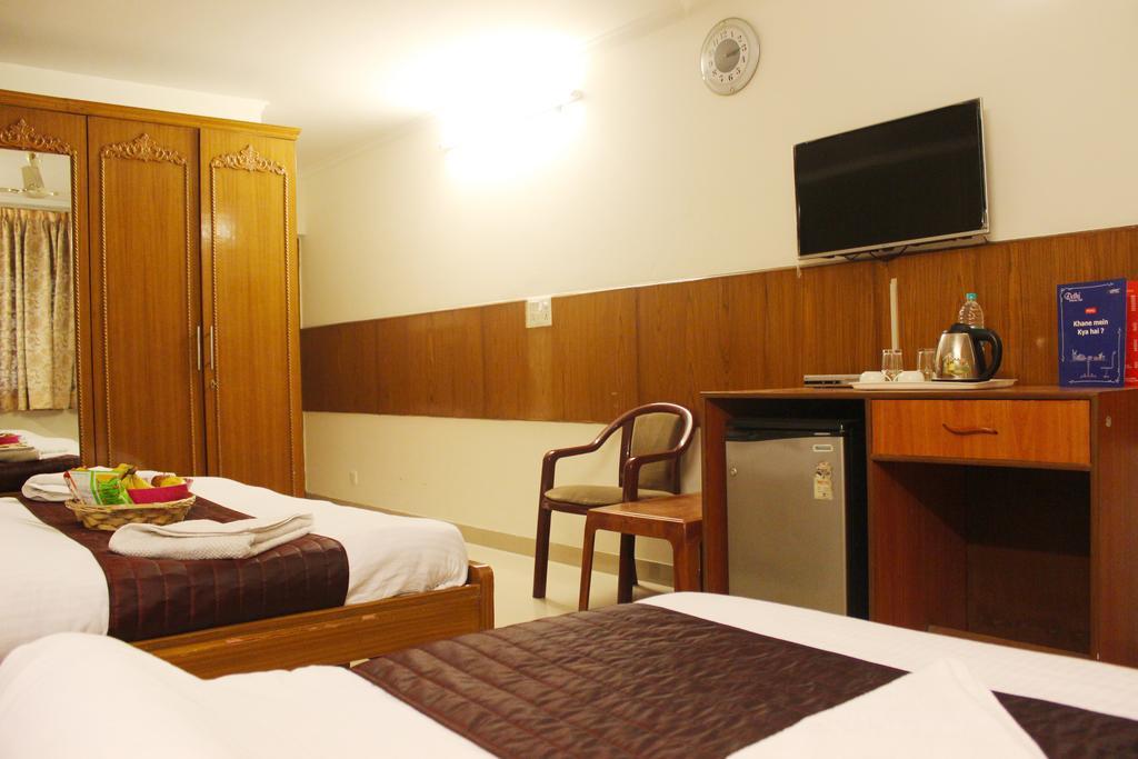 Hotel Delhi Marine Club C6 Vasant Kunj New Delhi Buitenkant foto